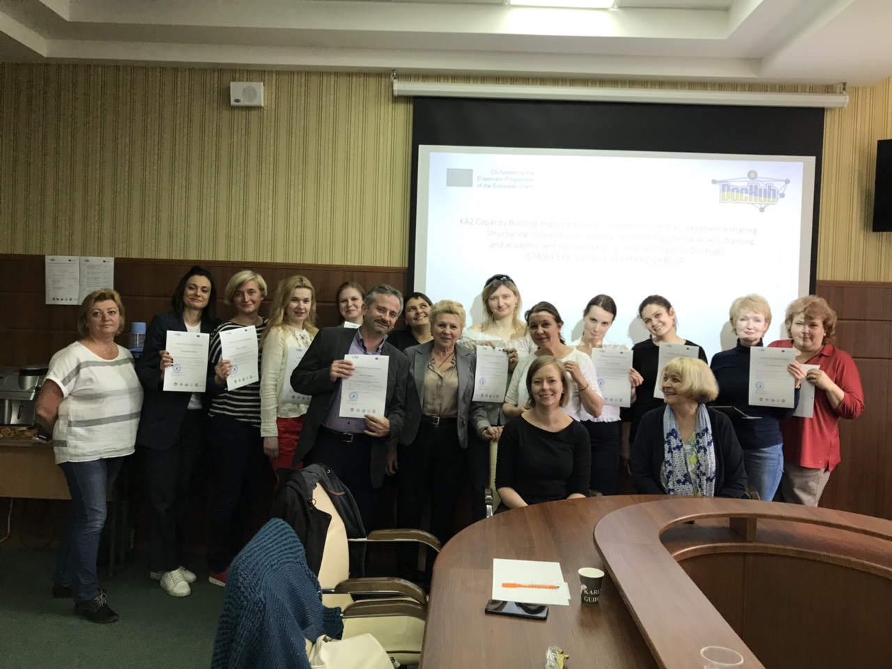 Проект Еразмус+ «Структуризація співпраці щодо аспірантських досліджень, навчання універсальних навичок та академічного письма на регіональному рівні України»